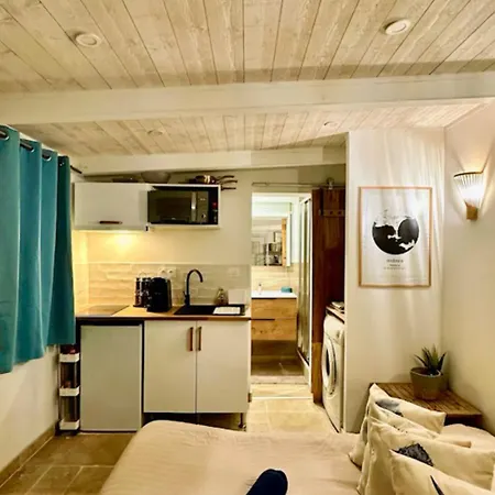 Le Cocon De Charlotte * Йер